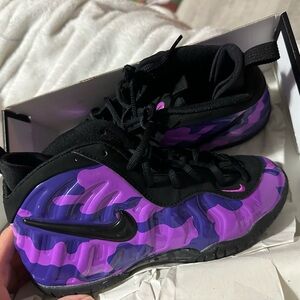 Preschool Nike Foams